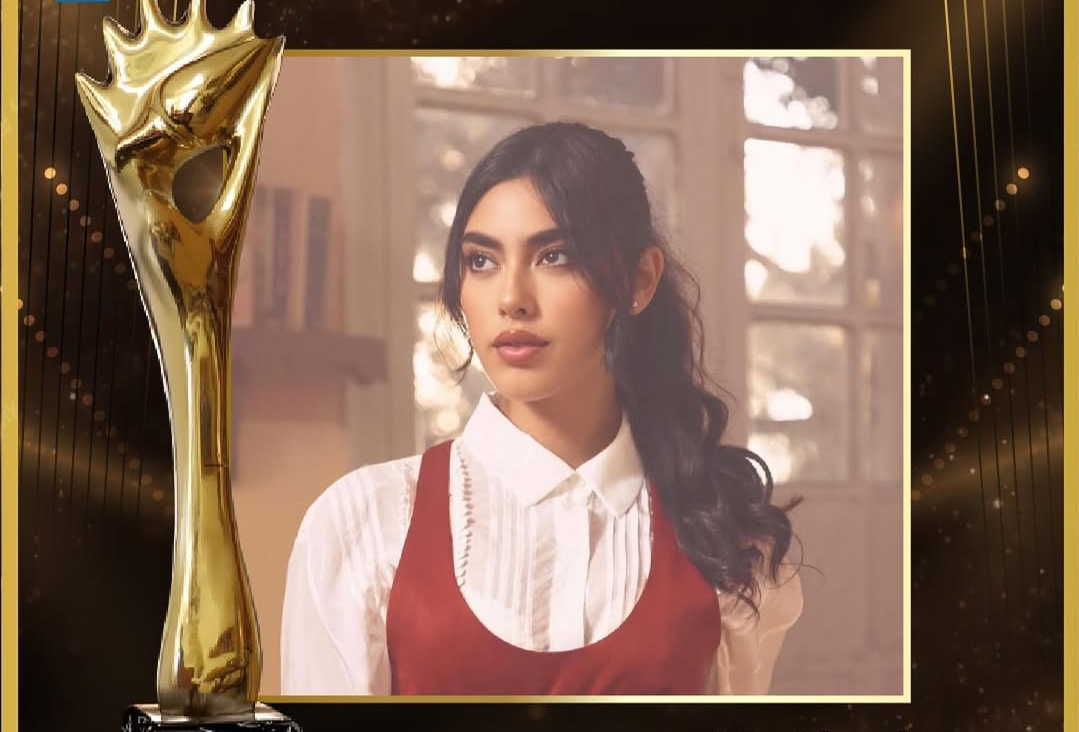الفنانة إيمان  منصور تفوز بجائزة نجمة الغناء العربية الجديدة لعام 2024 من الموريكس دور
