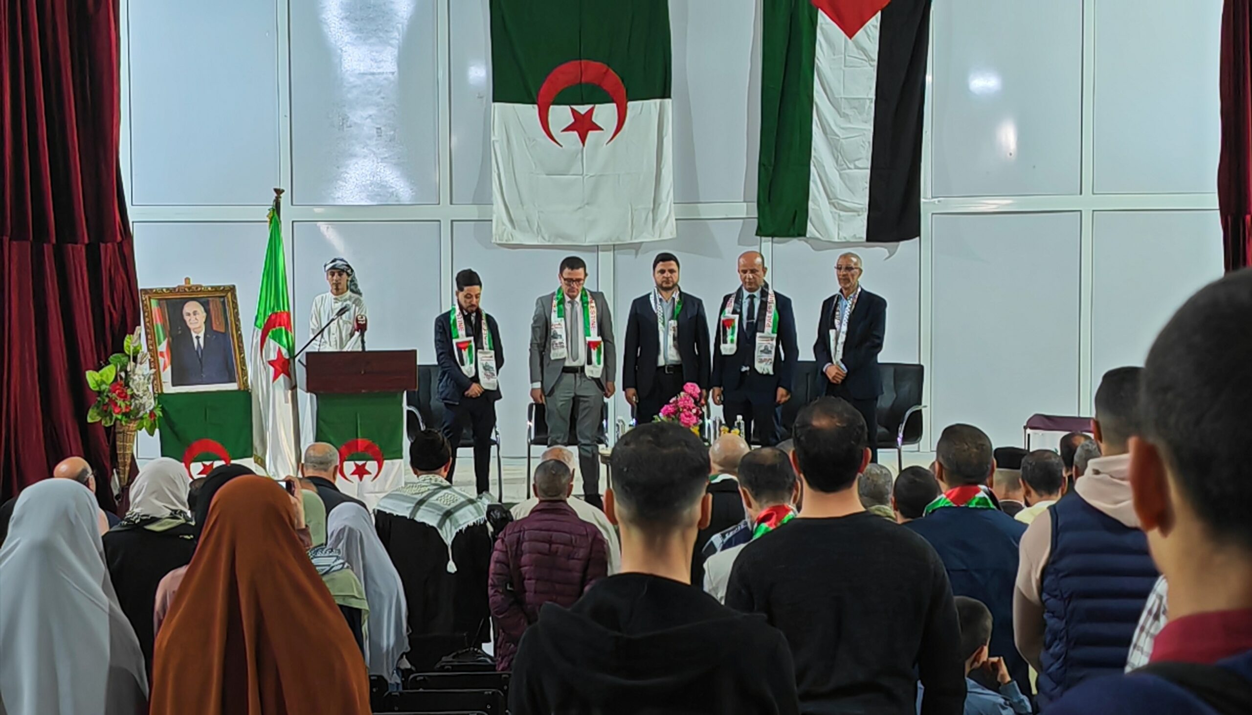 ندوة تضامنية بدار الشباب فرجيوة نصرة لفلسطين وتكريم رمزي لوالي ولاية ميلة