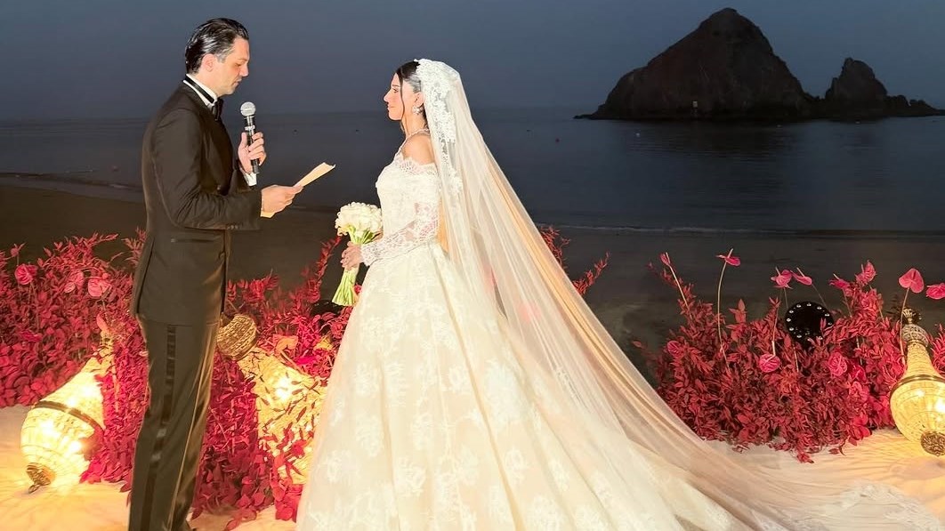 نارين عمارة (بيوتي) وحفل زفاف يجمع بين الفخامة والرومانسية